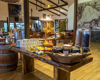 Taha Tai Hotel - Hanga Roa - Açık büfe