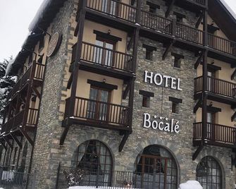 Hotel Bocalé - Sallent de Gállego - Building