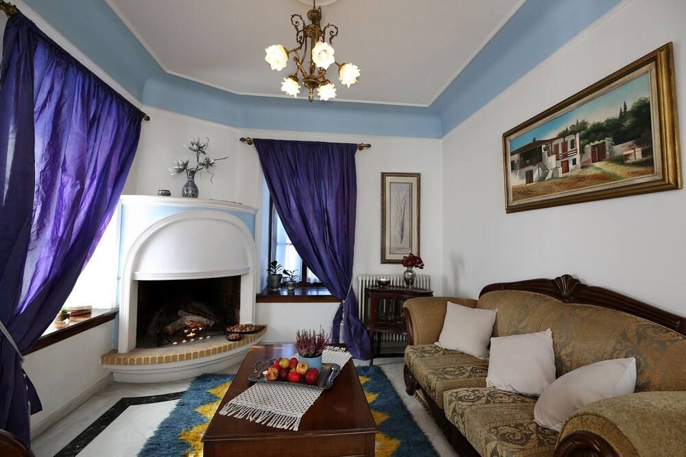 بالاديو هوتل