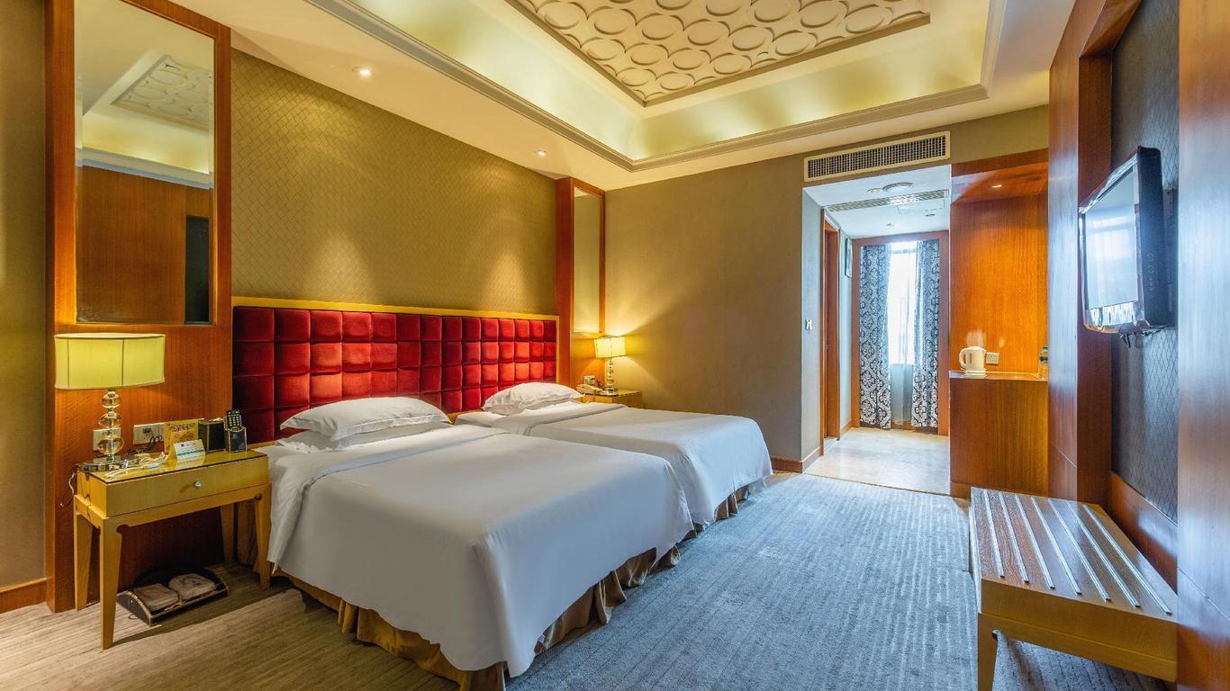 Seven Star Business Hotel