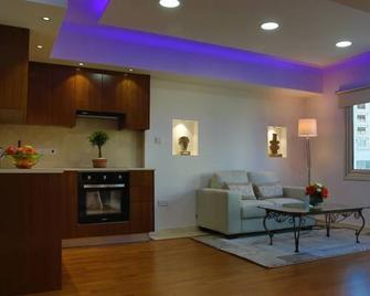 Sofouli Suites - Nikósie - Obývací pokoj