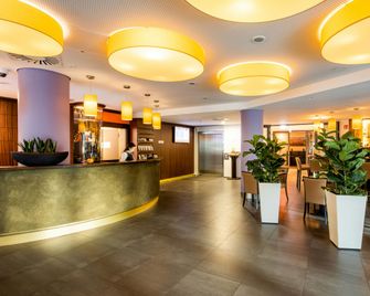 Stadthotel am Römerturm - Colonia - Recepción