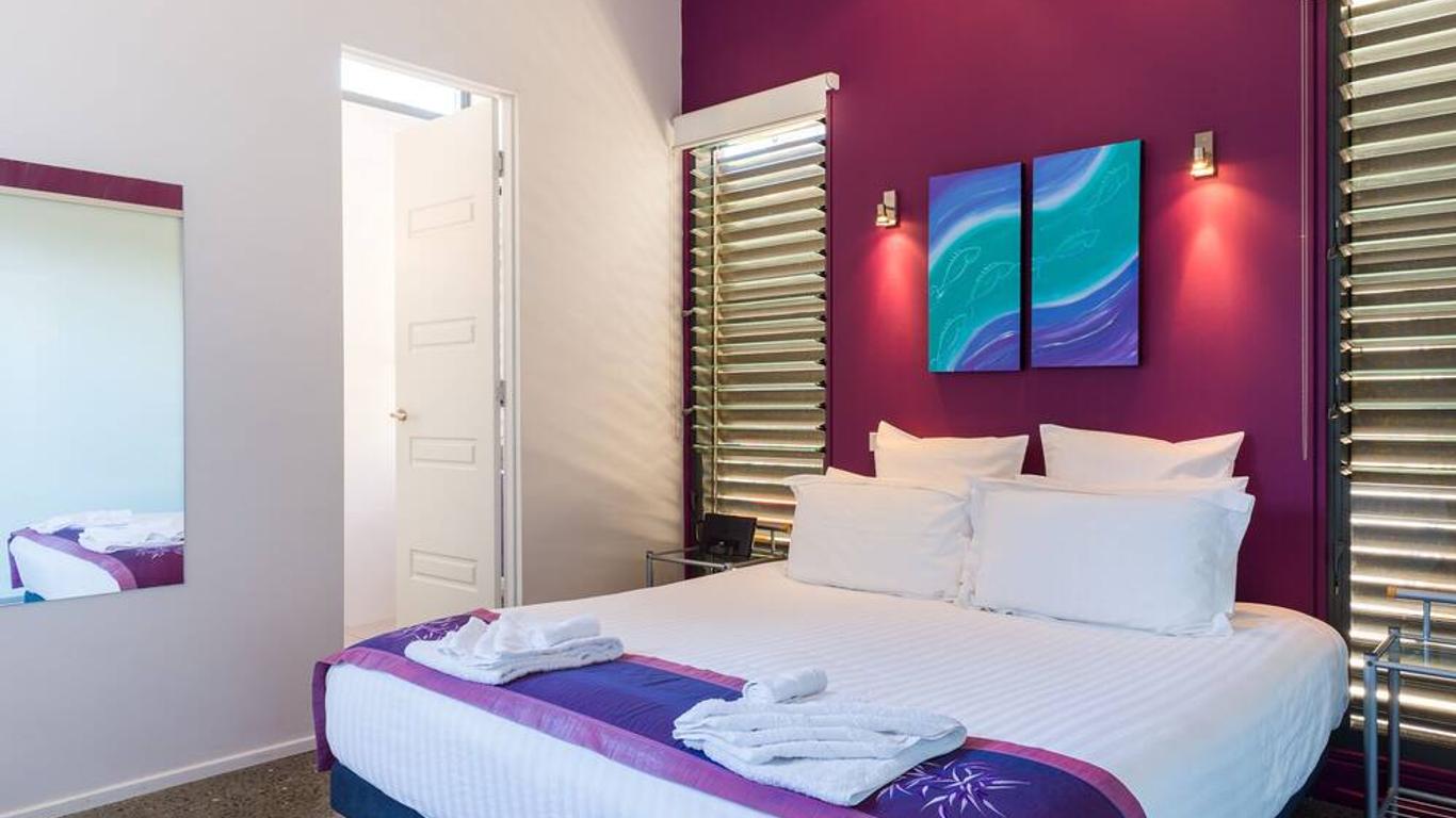 By the Beach B&B Self Contained Apartments
