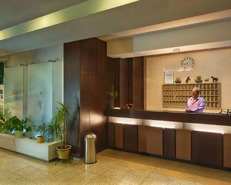 Paritsa Hotel - קוס - דלפק קבלה