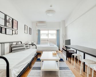I Cube Kozu Apartment - Osaka - Habitación