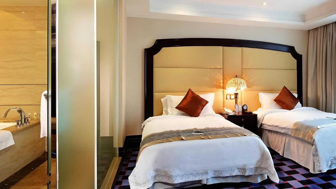 Royal Mediterranean Hotel