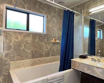 Beetham Park Motel - המילטון - חדר רחצה