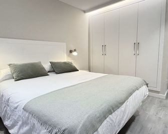 Apartamento Ourense Vello - en el centro del casco histórico - Ourense - Bedroom