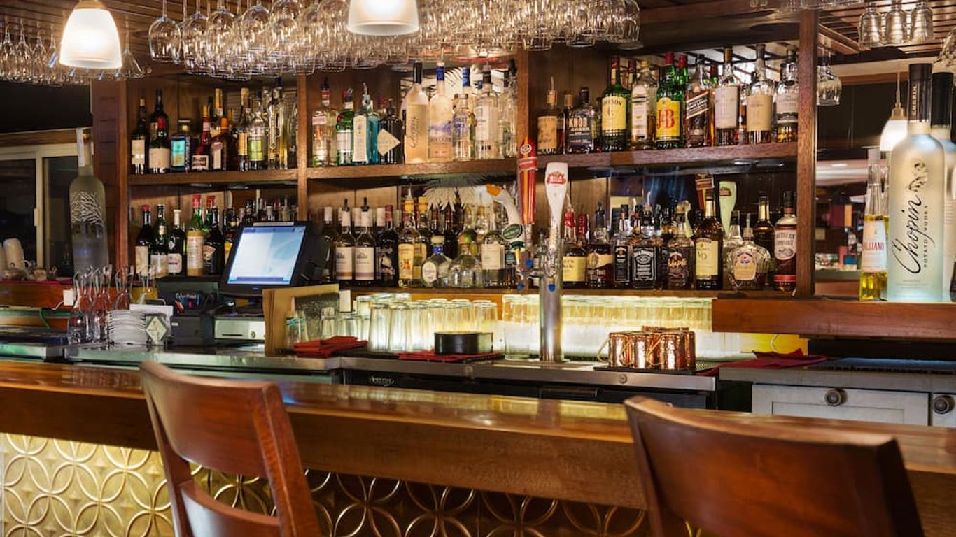 Hanalei Colony Resort