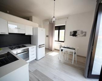 Soho Suite - Fisciano - Kitchen