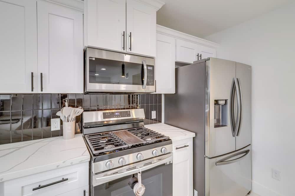 Chic Houston Apartment - 2 Mi to U of H Campus - יוסטון - מטבח