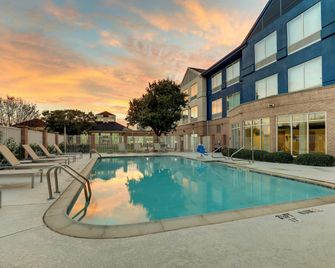 Hilton Garden Inn Fort Worth/Fossil Creek - Fort Worth - Svømmebasseng