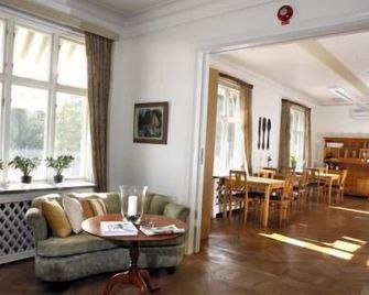 Adels Hotel - Oskarshamn