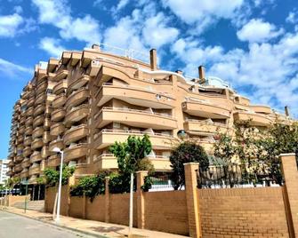 ACV - Costa Marina I-1ª linea planta 2 sur - Oropesa del Mar - Edificio