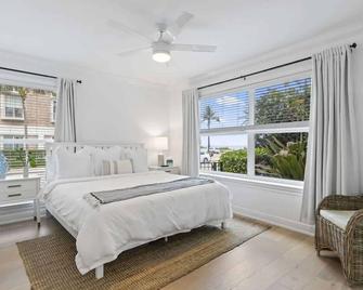 Palm Beach House - Coastal - Palm Beach - Bedroom