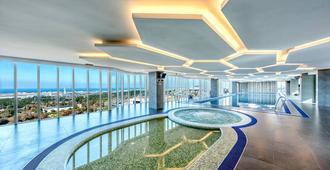 Hotel Sirius - Thành phố Jeju - Bể bơi