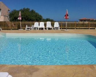 Residence Costa del Turchese - Badesi - Pool