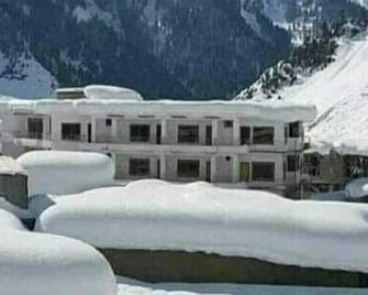 Hotel Oasis International - Gilgit - Edificio