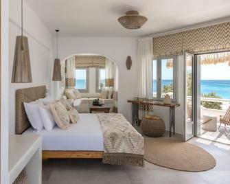 Virtu Suites - Agios Prokopios - Schlafzimmer