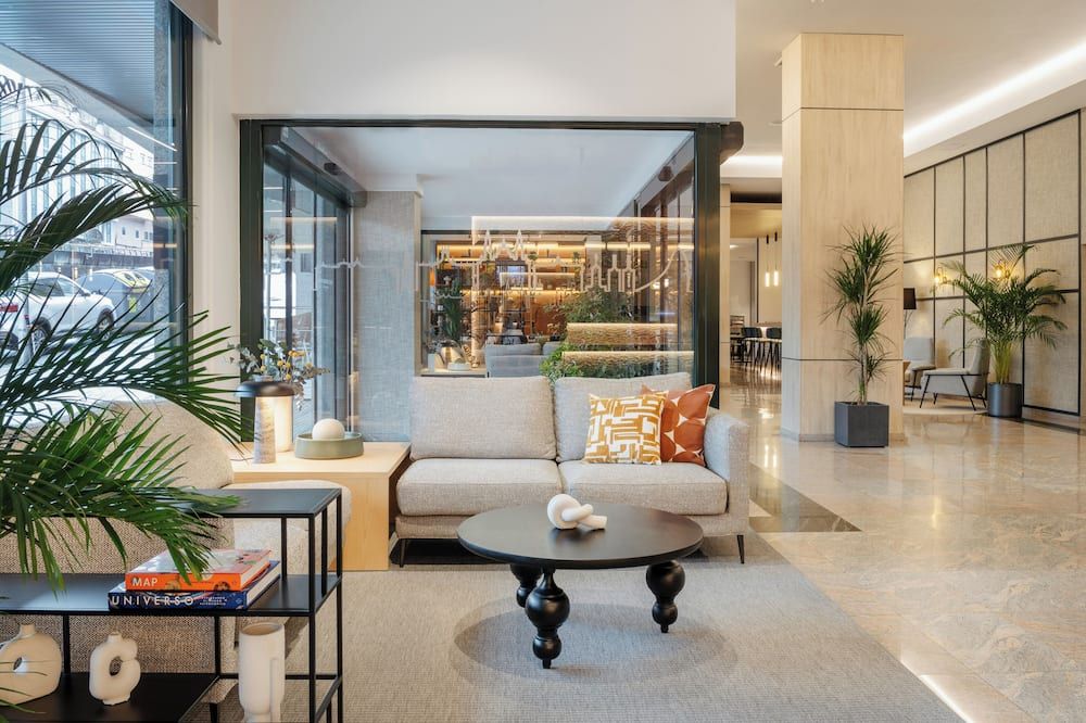 Hotel Santiago Plaza Affiliated by Meliá - סנטיאגו דה קומפוסטלה - לובי