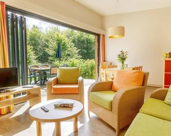 Cottage Comfort by Interhome - Hattigny - Salon