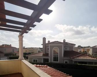 Villa Lala - Amoreira - Balcony