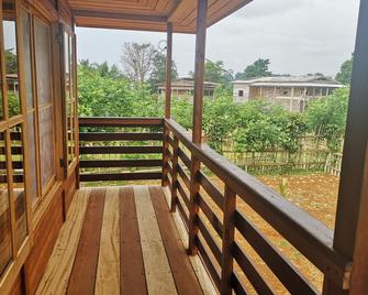 Jo's Nature Cabin - São Tomé - Balcon