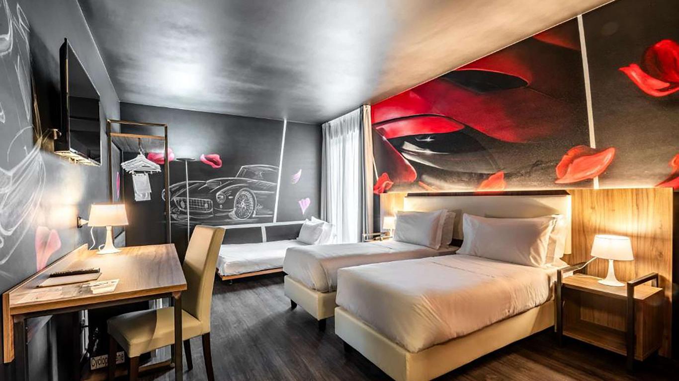 موراليس آرت هوتل، وورلد هوتلز كرافتيد