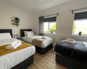 Inviting Urban Retreat - Almondsbury - Bedroom