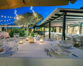 Hotel I Dammusi di Borgo Cala Creta - Lampedusa - Restaurant