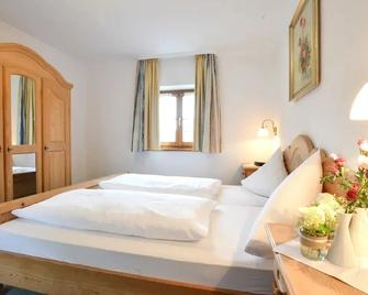 Gasthaus Aiplspitz - Bayrischzell - Schlafzimmer