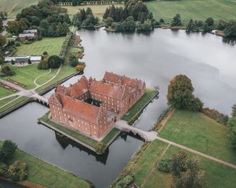 Edelsminde Bed & Breakfast - Haslev - Außenansicht