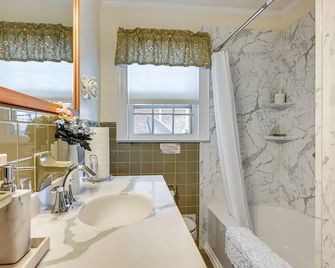 Greenville Home: 2 Mi to Downtown! 1 Mi to Ecu! - Greenville
