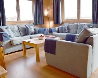 Arran Lodge, Isle of Harris - Tarbert - Living room