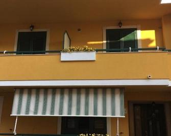 Marmare B&b - Pozzallo - Building
