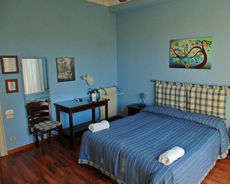 Bed And Breakfast Kemonia - Palermo - Schlafzimmer