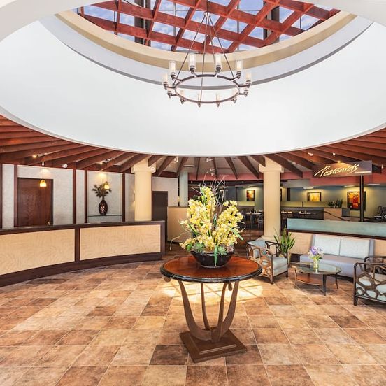 Front desk view of Handlery Hotel