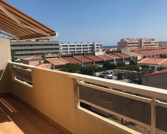 Appartement Lumineux 2min à Pied Plage - Port-la-Nouvelle - Balcon