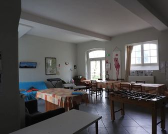 Fontaineblhostel - La Chapelle-la-Reine