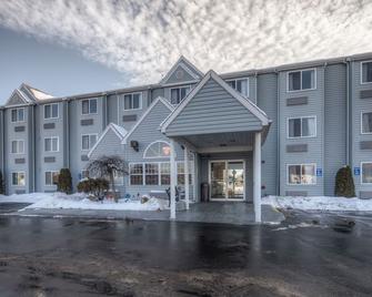 Quality Inn Mount Pleasant - Mount Pleasant - Gebouw