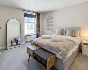 Murray Street Town House - Duns - Bedroom
