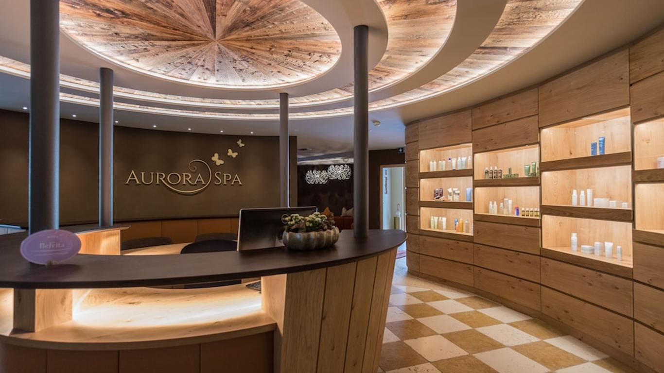 Mirabell Dolomites Hotel - Luxury Ayurveda & Spa