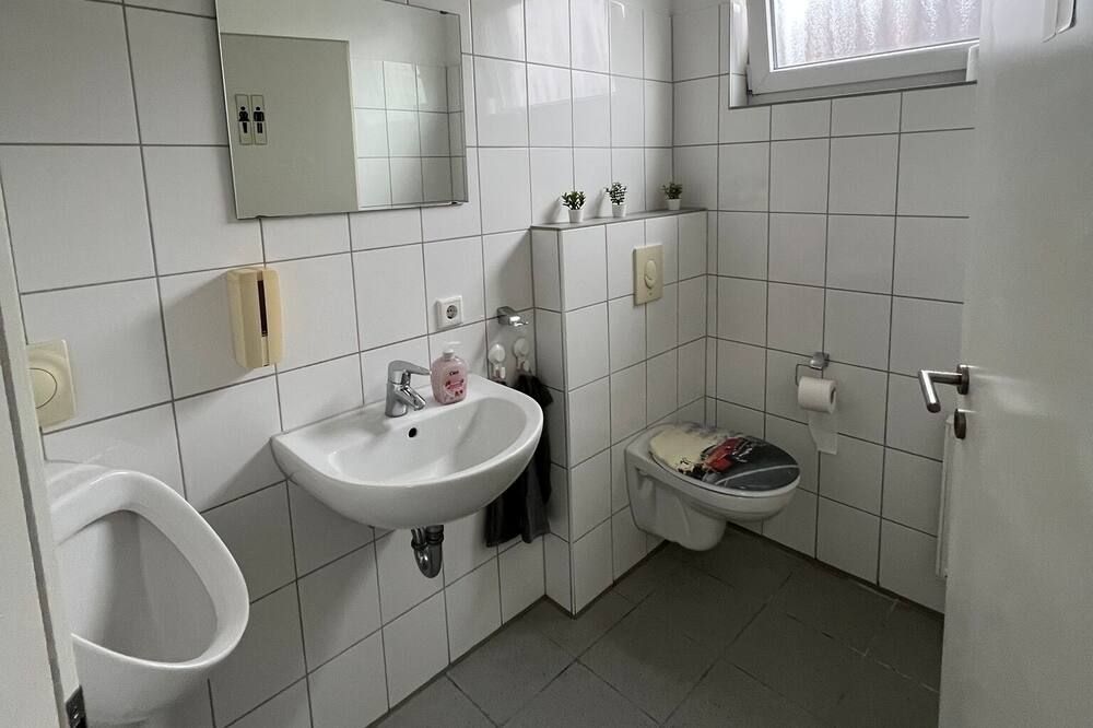 Aparts Room Hannover Centrum - Hannover - Bathroom
