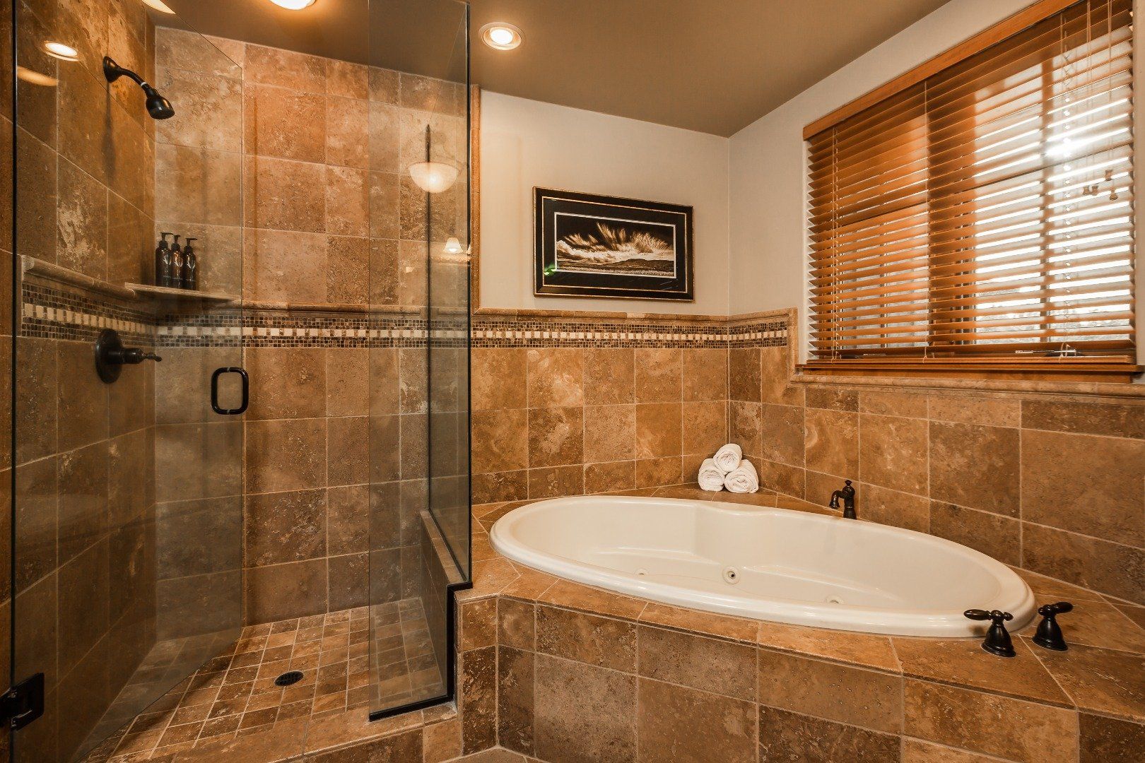 Juniper Preserve - בנד - בניין