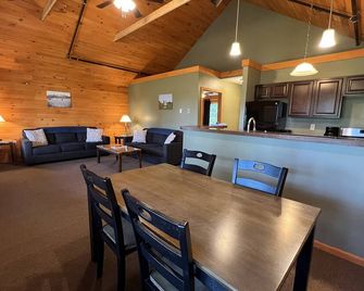 Bluff Point Golf Resort - Plattsburgh - Sala pranzo