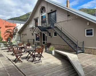 Departamento Céntrico San Martin de los Andes - San Martín de los Andes - Patio