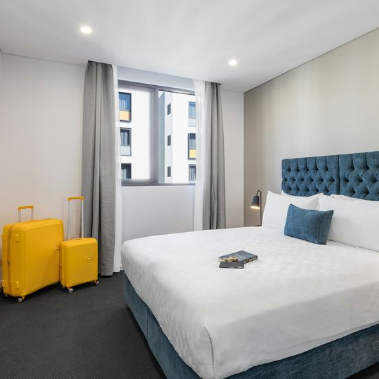Meriton Suites Sydney Airport image 1