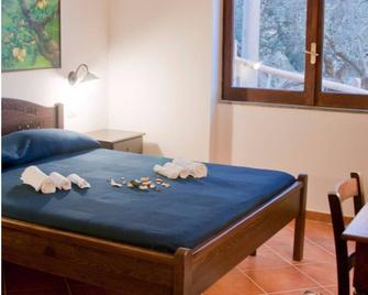 The Lemon Room - Laureana Cilento - Habitación