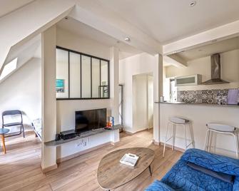 Studio Christiane - en plein coeur de Roscoff - Roscoff - Living room