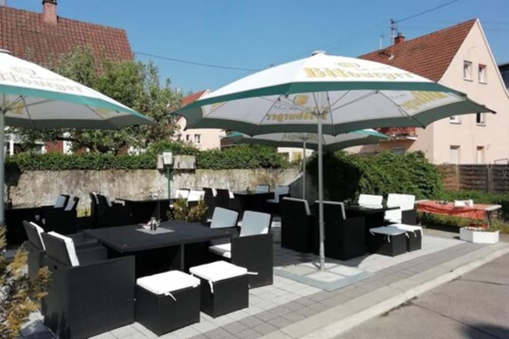 Hotel-Restaurant Pfeffermühle Balingen - Balingen - Terasa